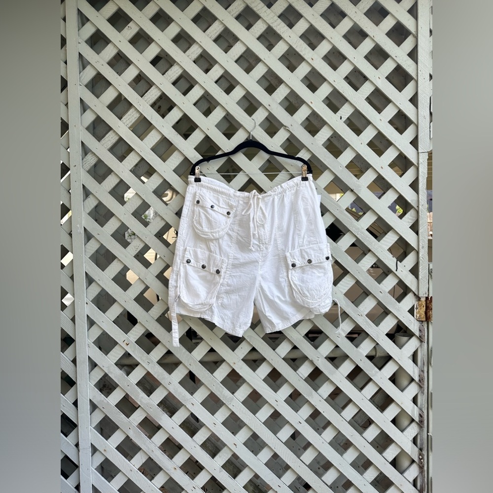 ❤️Free People Moon Bay Parachute Shorts - Picture 2 of 7